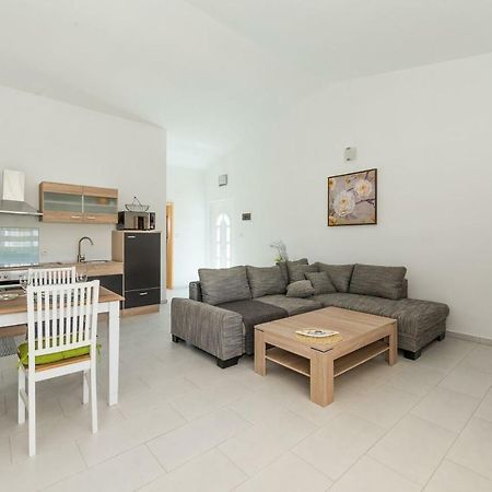 Apartments Vam Vir Eksteriør bilde