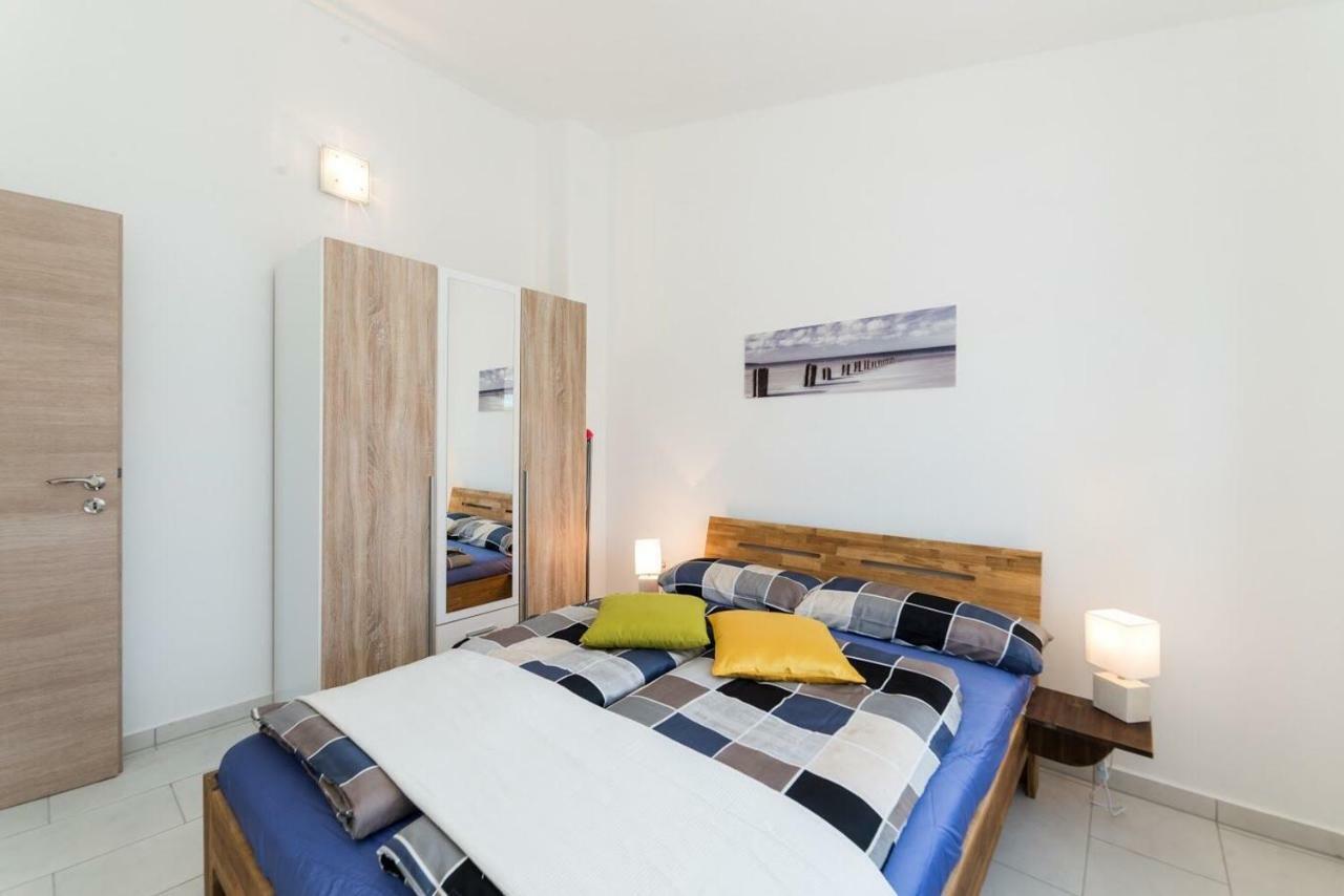 Apartments Vam Vir Eksteriør bilde